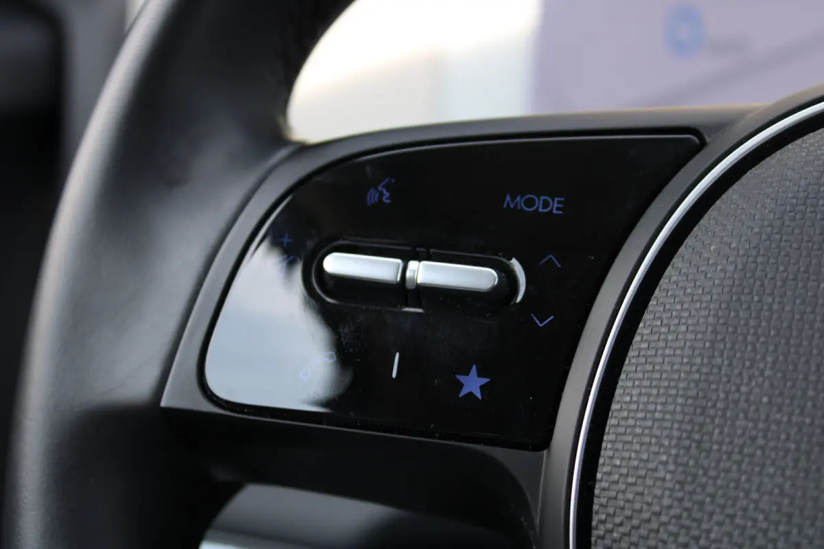 Style 58 kWh | Achteruitrijcamera | Cruise control adaptief met Stop&Go | Navigatiesysteem full map