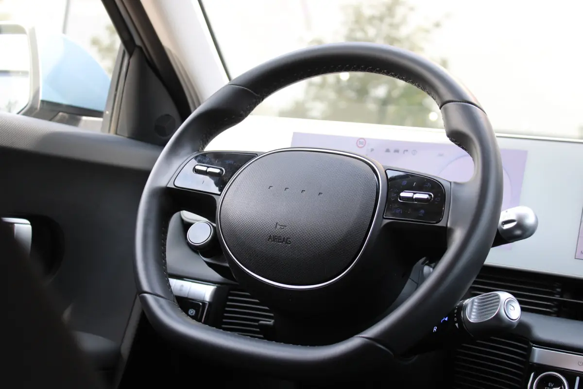 Style 58 kWh | Achteruitrijcamera | Cruise control adaptief met Stop&Go | Navigatiesysteem full map