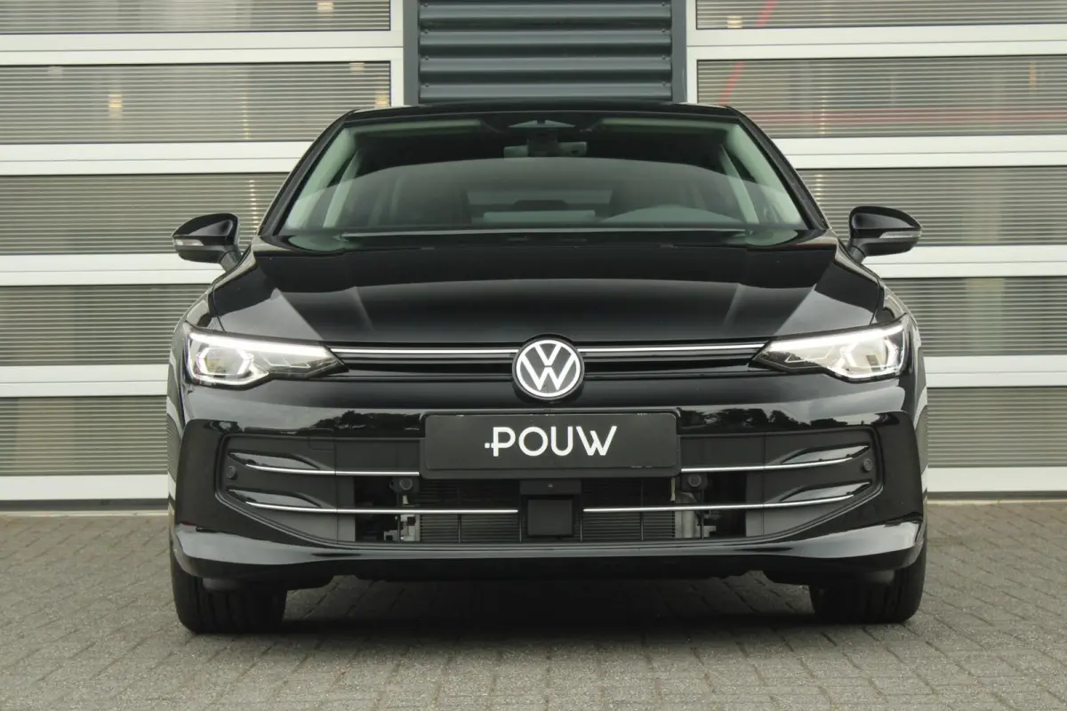 1.5 eHybrid 204pk Style Edition | Panoramadak | Trekhaak Wegklapbaar