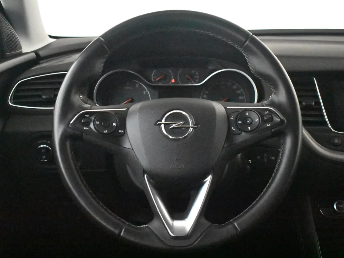 1.2 Turbo Business Elegance l Trekhaak l Riem is Vervangen! l Apple Car play/Android l Navigatie l Parkeersensoren l 18' l Camera l