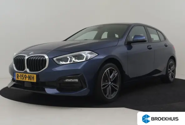 118i Business Edition M Sport Line l 1e EIgenaar l  LED Koplampen l Sportstoelen l Navigatie l Climate Control l Digital Dash l 17"LMV