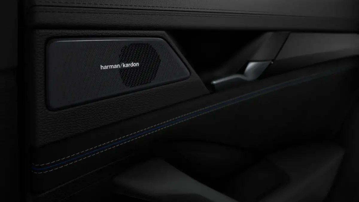 1.5 eHybrid 272pk R-Line Edition 2027 | Black Style Pakket | 19 Inch Rotterdam