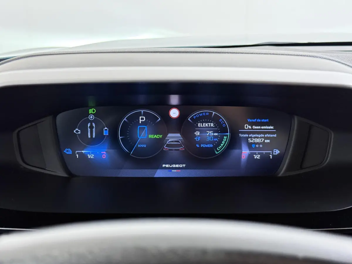 1.6 Plug-in Hybrid 180 Allure PHEV | STOELVERWARMING| DEALER ONDERHOUDEN| DODE HOEK SENSOR| ACHTERUITRIJCAMERA| RIJKLAARPRIJS INCL. 12 MND BOVAG GARANTIE|