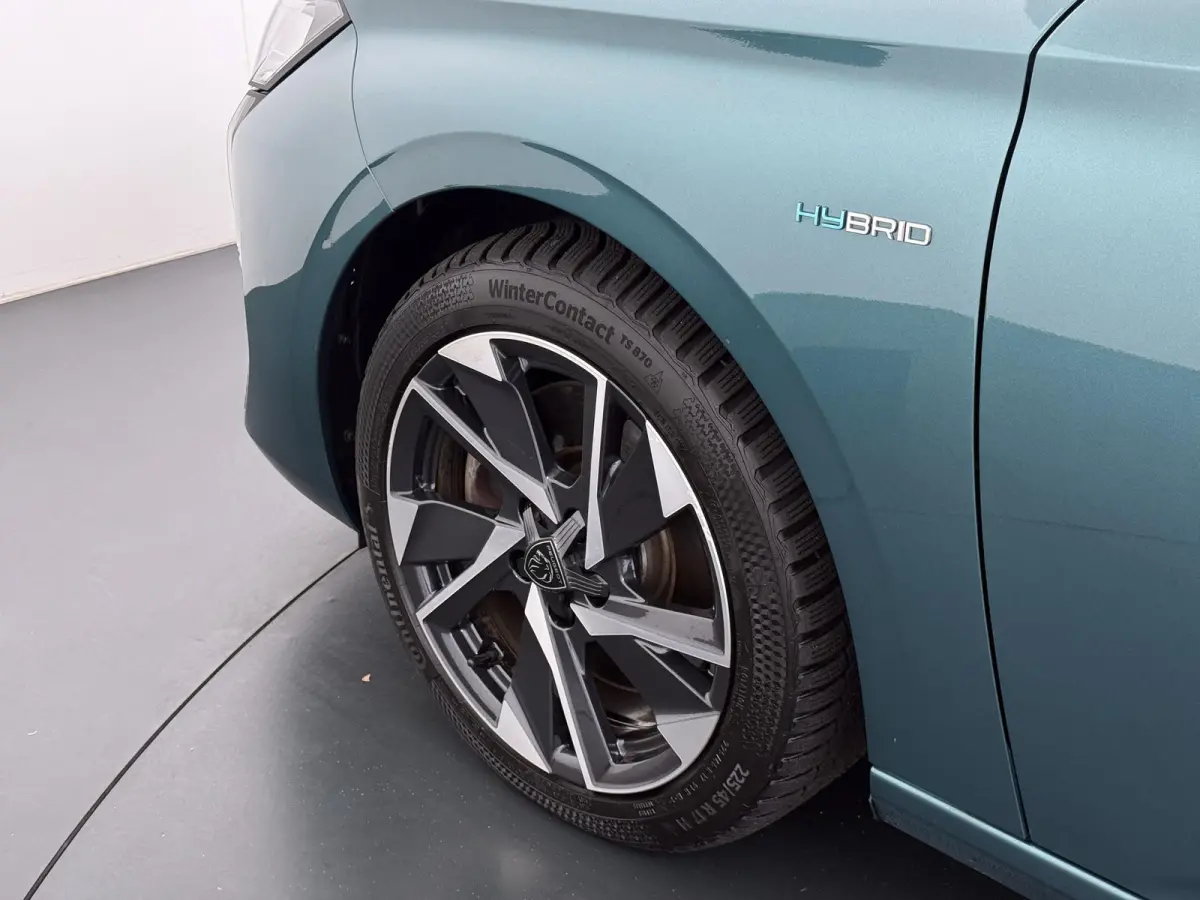 1.6 Plug-in Hybrid 180 Allure PHEV | STOELVERWARMING| DEALER ONDERHOUDEN| DODE HOEK SENSOR| ACHTERUITRIJCAMERA| RIJKLAARPRIJS INCL. 12 MND BOVAG GARANTIE|