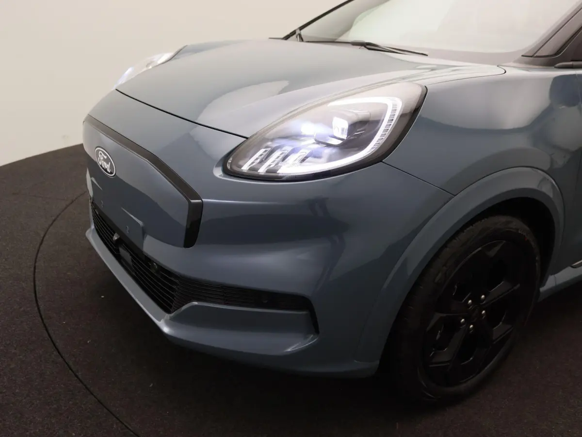 BlueCruise Edition 47 kWh | UIT VOORRAAD LEVERBAAR | Winterpack | €4400 korting | Matrix LED koplampen |