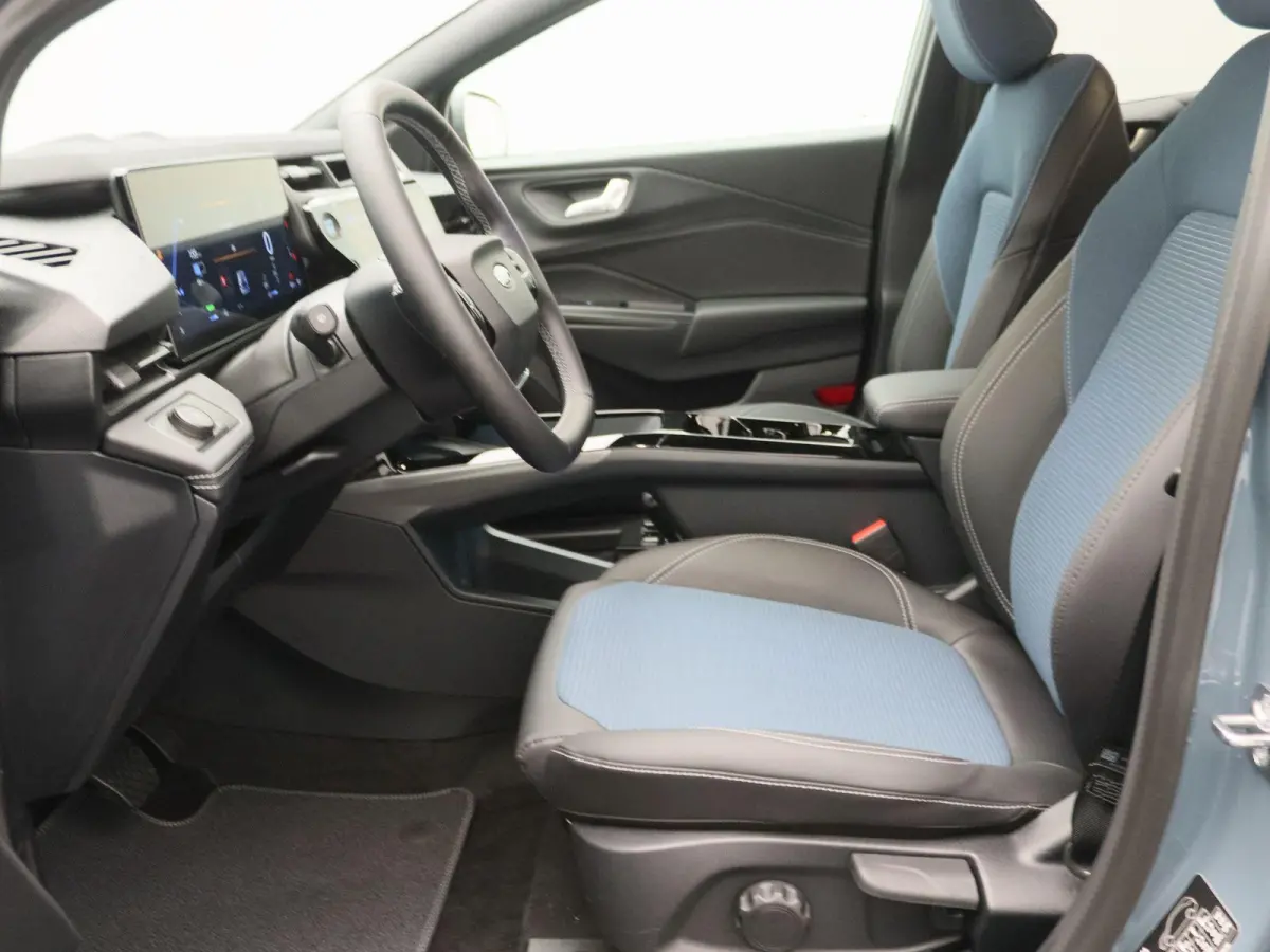 BlueCruise Edition 47 kWh | UIT VOORRAAD LEVERBAAR | Winterpack | €4400 korting | Matrix LED koplampen |