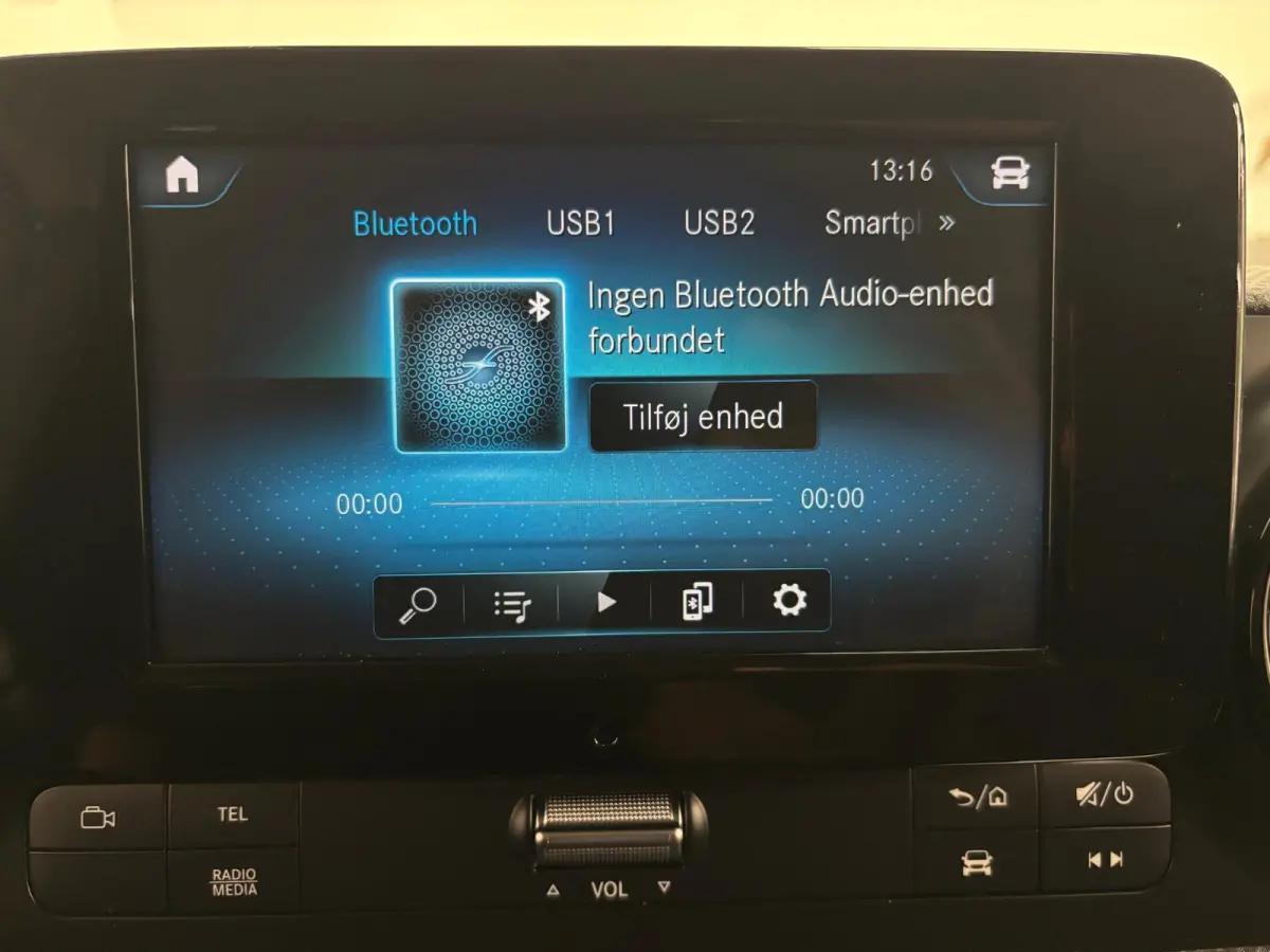 110 CDI L2 Pro Airco Cruise control Achteruitrijcamera Verwarmde stoel Trekhaak Parkeersensor achter Apple Carplay/ Android Auto