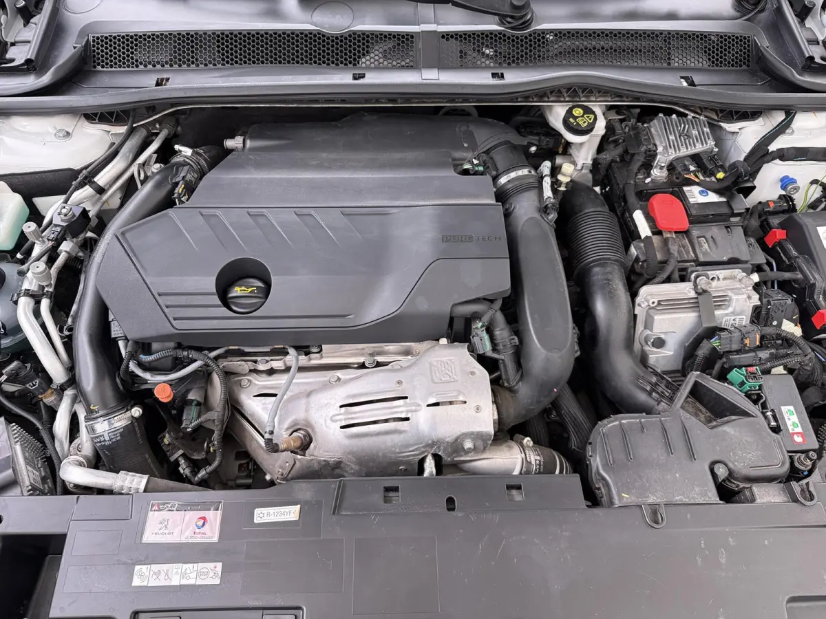 1.6 HYbrid GT VAN: 26.900,- VOOR: 22.440,- UW HERFSTVOORDEEL: 4.460,- PHEV| AFNEEMBARE TREKHAAK| PANO| ELEKTRISCHE ACHTERKLEP| ACHTERUITRIJCAMERA| RIJKLAAR GELEVERD INCL. 12 MND BOVAG GARANT