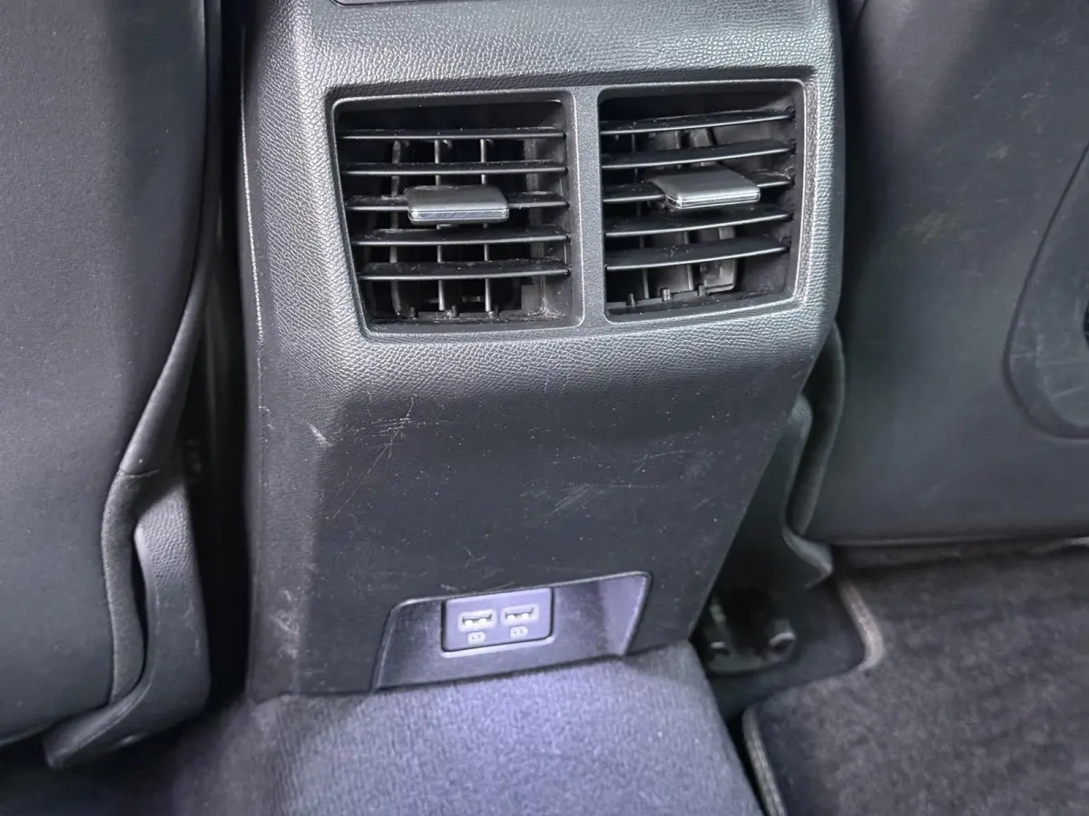 1.6 HYbrid GT VAN: 26.900,- VOOR: 22.440,- UW HERFSTVOORDEEL: 4.460,- PHEV| AFNEEMBARE TREKHAAK| PANO| ELEKTRISCHE ACHTERKLEP| ACHTERUITRIJCAMERA| RIJKLAAR GELEVERD INCL. 12 MND BOVAG GARANT