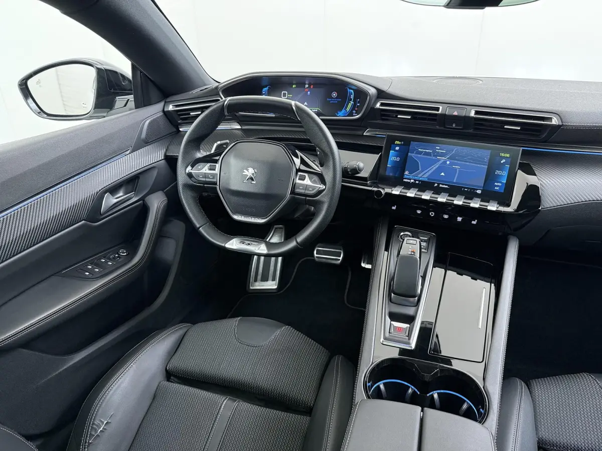 1.6 HYbrid GT VAN: 26.900,- VOOR: 22.440,- UW HERFSTVOORDEEL: 4.460,- PHEV| AFNEEMBARE TREKHAAK| PANO| ELEKTRISCHE ACHTERKLEP| ACHTERUITRIJCAMERA| RIJKLAAR GELEVERD INCL. 12 MND BOVAG GARANT