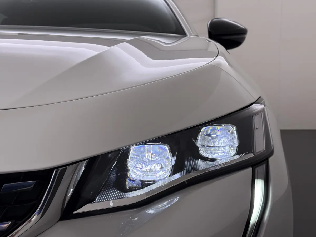 1.6 HYbrid GT VAN: 26.900,- VOOR: 22.440,- UW HERFSTVOORDEEL: 4.460,- PHEV| AFNEEMBARE TREKHAAK| PANO| ELEKTRISCHE ACHTERKLEP| ACHTERUITRIJCAMERA| RIJKLAAR GELEVERD INCL. 12 MND BOVAG GARANT