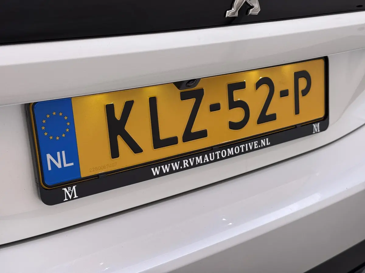 1.6 HYbrid GT VAN: 26.900,- VOOR: 22.440,- UW HERFSTVOORDEEL: 4.460,- PHEV| AFNEEMBARE TREKHAAK| PANO| ELEKTRISCHE ACHTERKLEP| ACHTERUITRIJCAMERA| RIJKLAAR GELEVERD INCL. 12 MND BOVAG GARANT