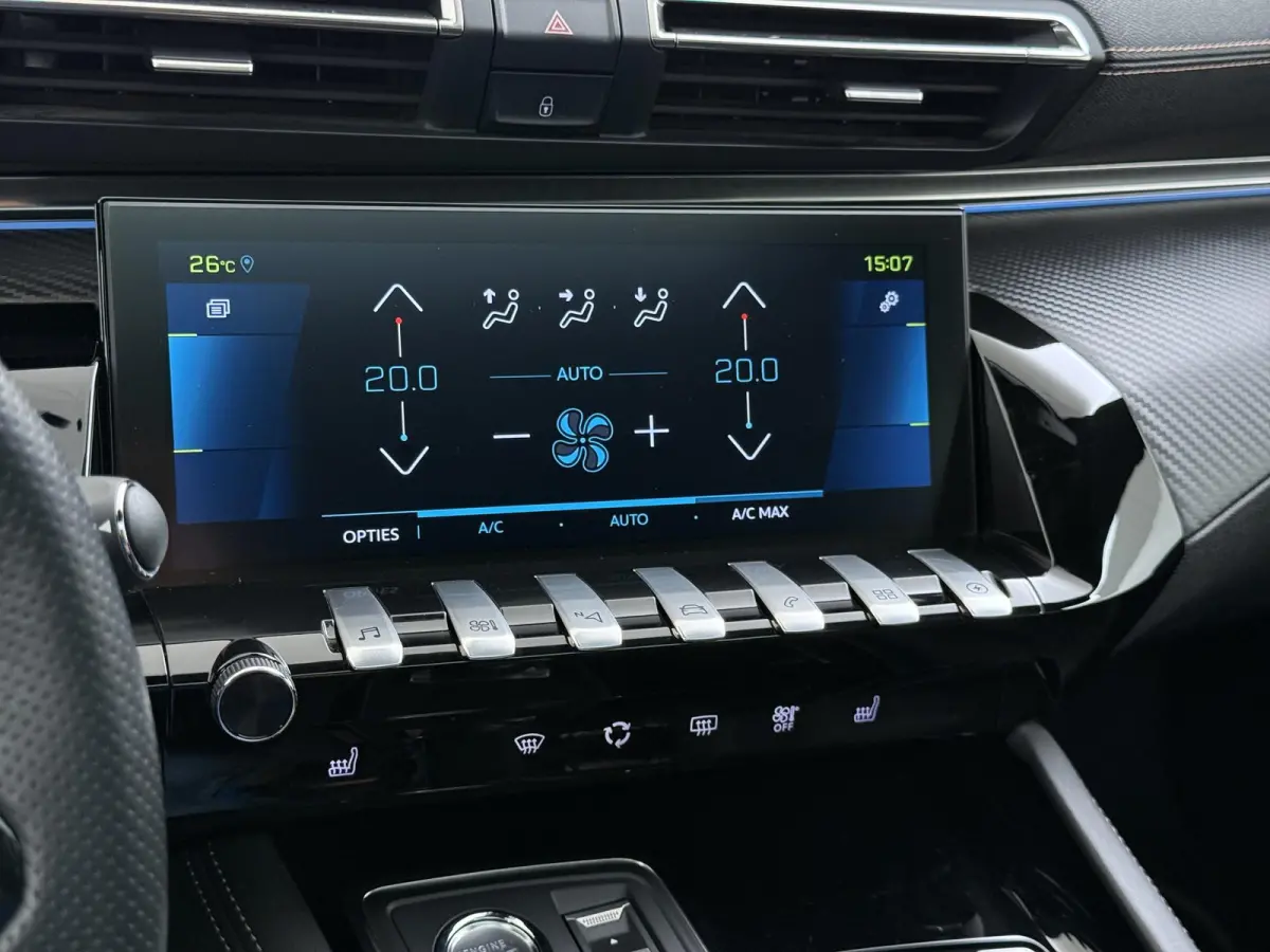 1.6 HYbrid GT VAN: 26.900,- VOOR: 22.440,- UW HERFSTVOORDEEL: 4.460,- PHEV| AFNEEMBARE TREKHAAK| PANO| ELEKTRISCHE ACHTERKLEP| ACHTERUITRIJCAMERA| RIJKLAAR GELEVERD INCL. 12 MND BOVAG GARANT