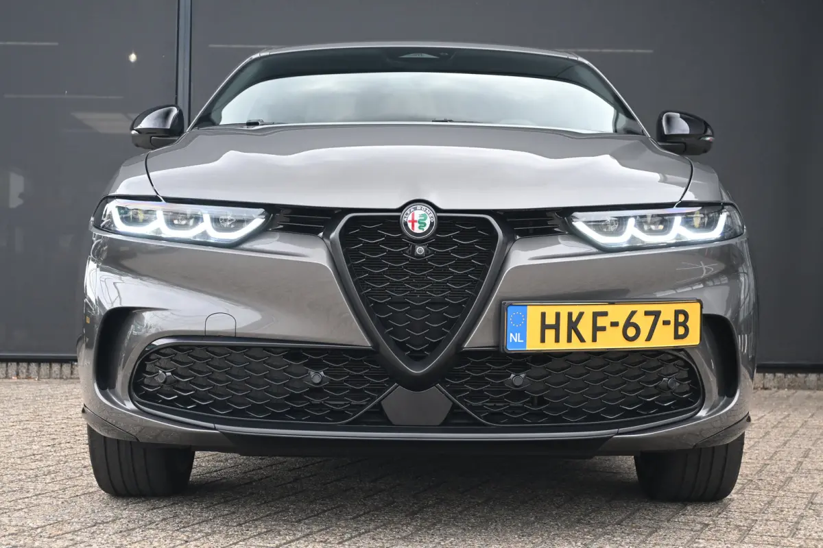 1.5T Hybrid Veloce | Vol-Leder | 360 Camera | Adaptive Cruise | 19"LMV | Dodehoek-Detectie | !!