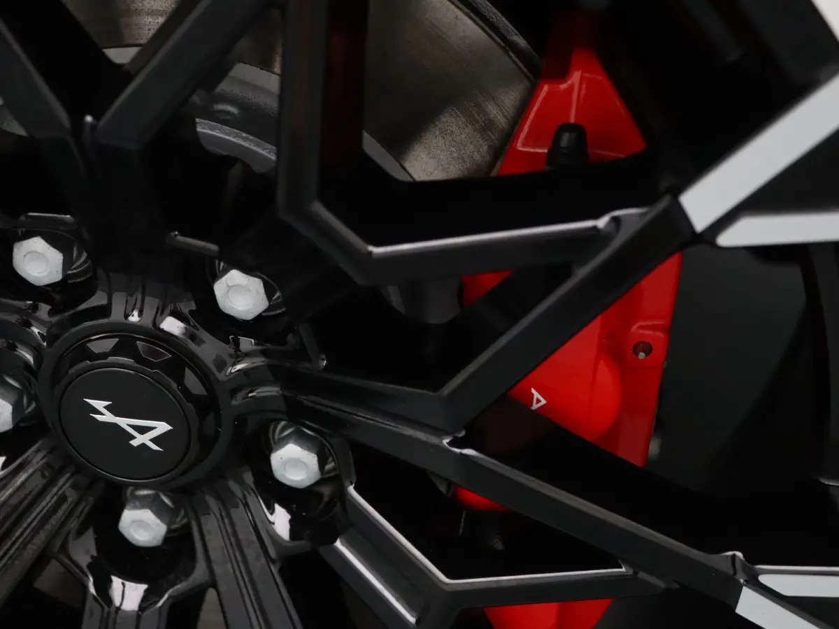 GT Performance 52 kWh 19' Snowflake Semi Diamantee | Verwarmbaar stuurwiel