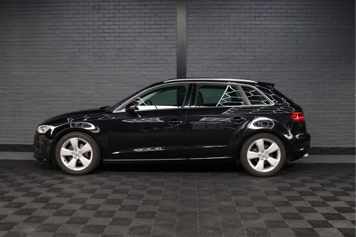 1.4 TFSI Ambiente Pro Line plus | SPORTSTOELEN | PDC | NAVI | CLIMATE CONTROL | STOELVERWARMING |