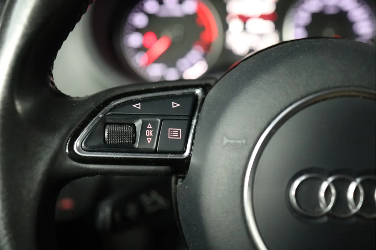 1.4 TFSI Ambiente Pro Line plus | SPORTSTOELEN | PDC | NAVI | CLIMATE CONTROL | STOELVERWARMING |