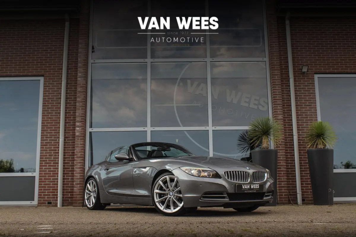 sDrive35i Executive | DCT | NL auto | M-onderstel | Keyless entry | HiFi audio | Cruise control | Stoelverwarming | Memory | Sportstuur | Navigatie Professional | PDC