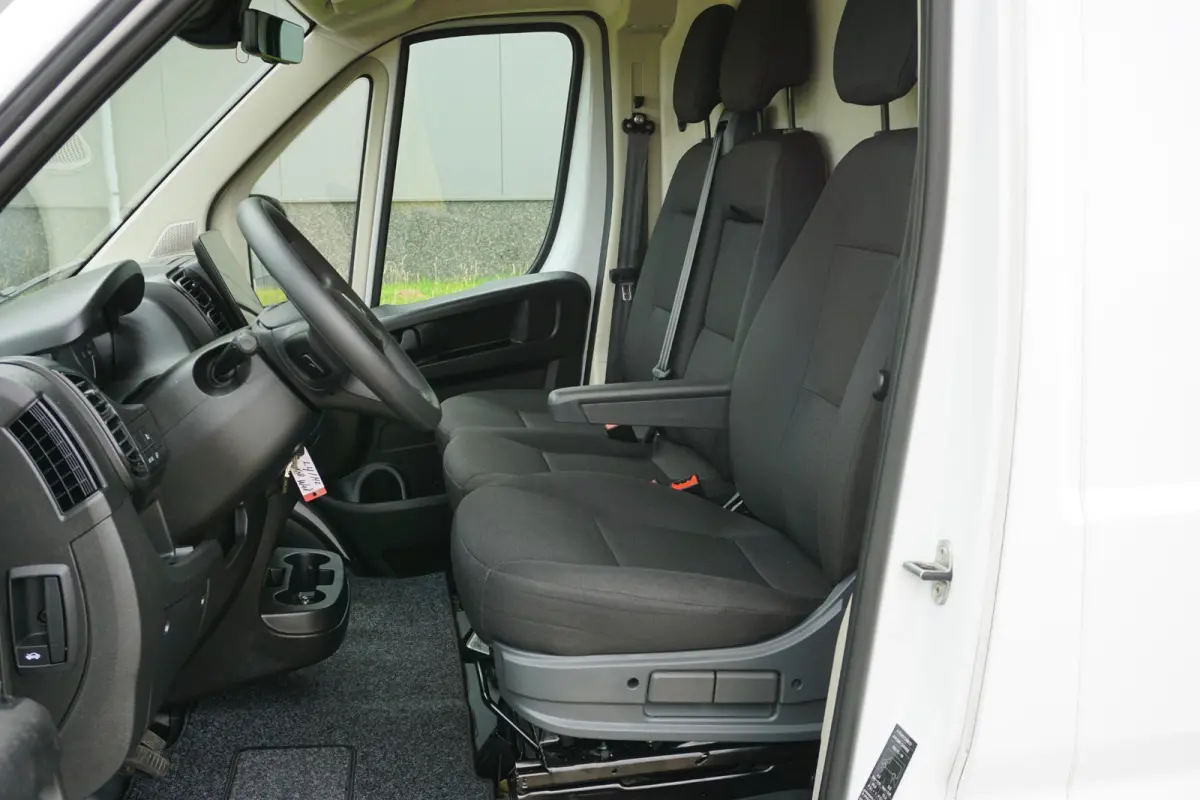 2.2 BlueHDi 180 L4H2 3.5t 180 pk |Automaat |Adaptive Cruise |Digitaal dashboard en groot scherm |Climate control |EURO6 |Topstaat |Betimmering