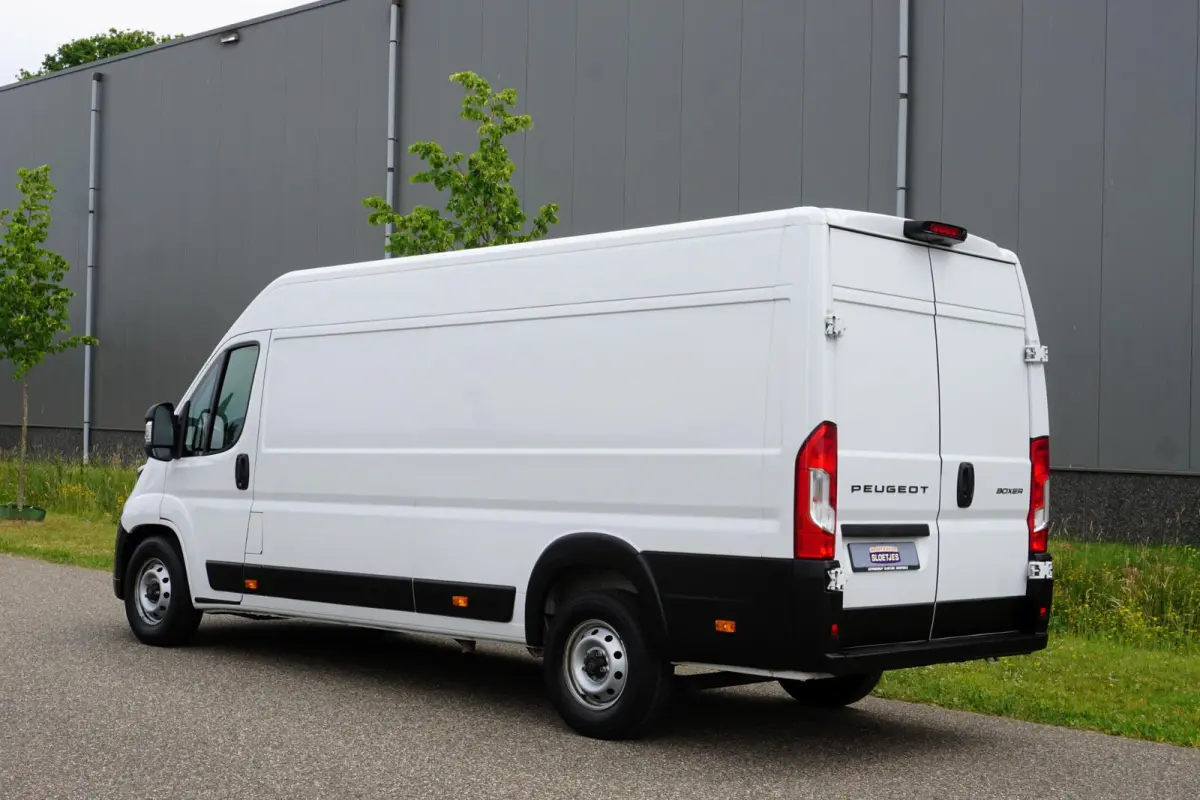 2.2 BlueHDi 180 L4H2 3.5t 180 pk |Automaat |Adaptive Cruise |Digitaal dashboard en groot scherm |Climate control |EURO6 |Topstaat |Betimmering