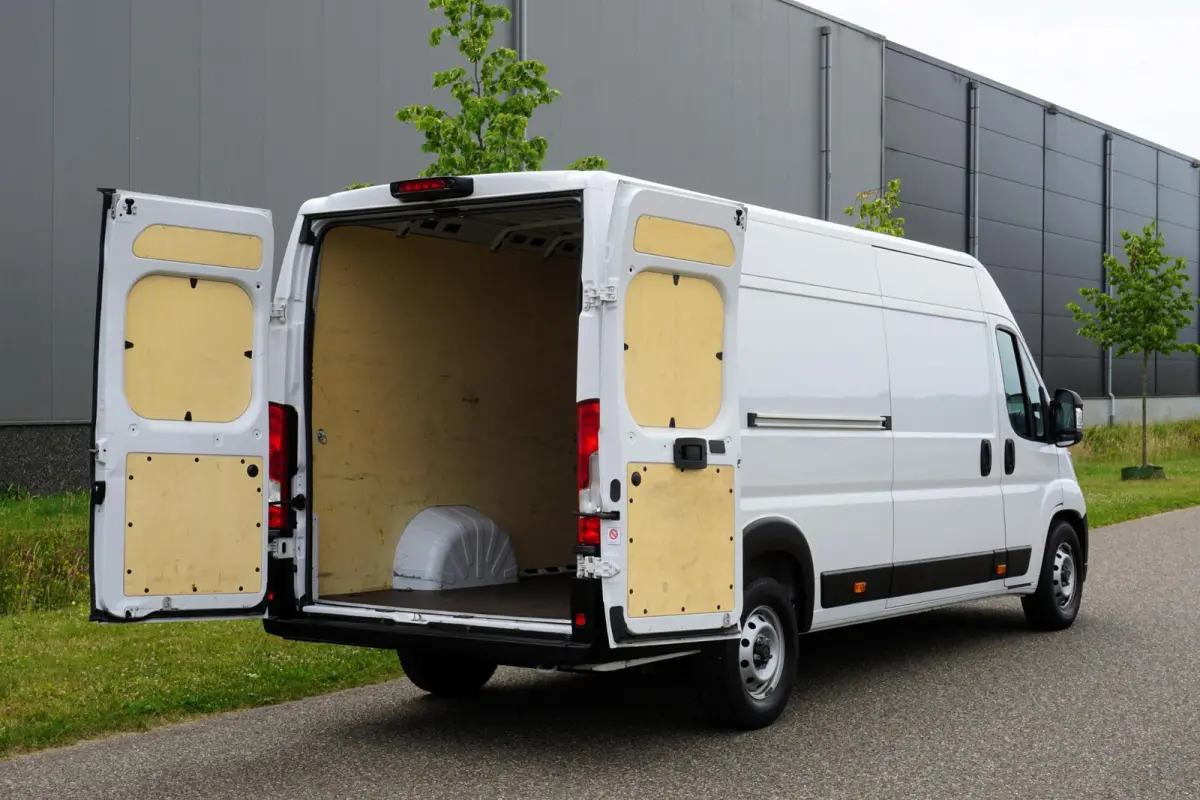 2.2 BlueHDi 180 L4H2 3.5t 180 pk |Automaat |Adaptive Cruise |Digitaal dashboard en groot scherm |Climate control |EURO6 |Topstaat |Betimmering