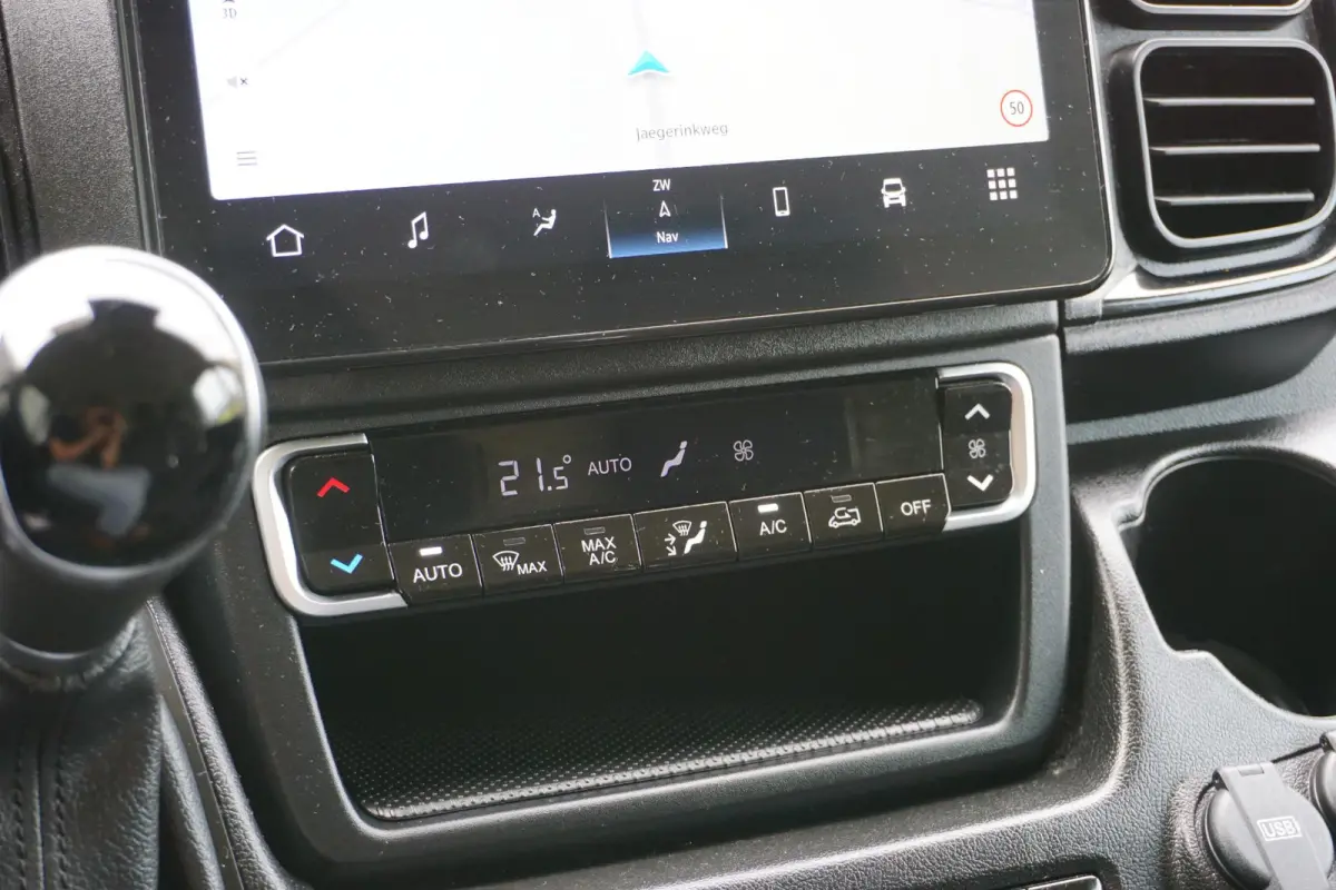 2.2 BlueHDi 180 L4H2 3.5t 180 pk |Automaat |Adaptive Cruise |Digitaal dashboard en groot scherm |Climate control |EURO6 |Topstaat |Betimmering