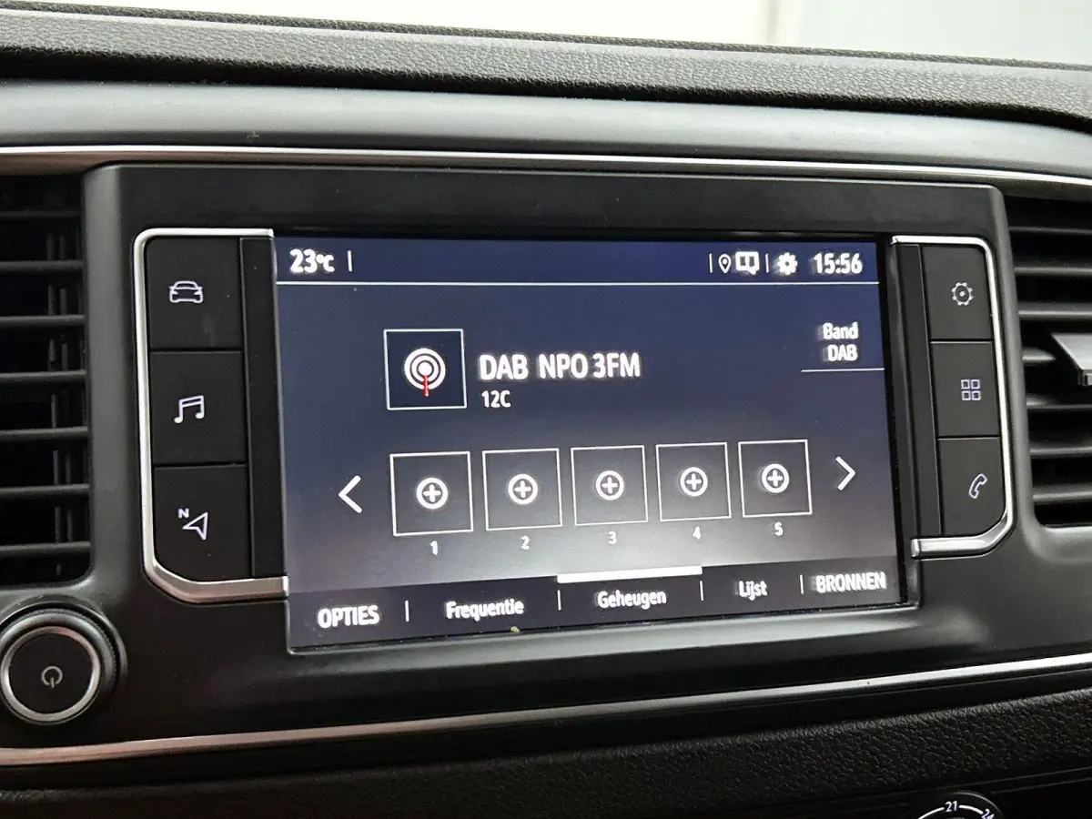 1.5 CDTI L3H1 Edition Dubbele Cabine Airco Navigatie Bluetooth Parkeersensoren Camera Trekhaak