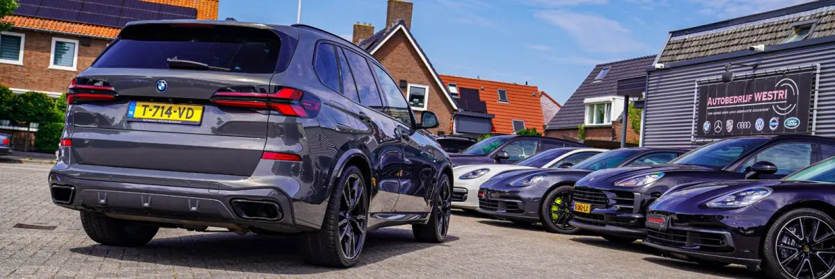 XDrive50e High Executive | X5M Kuipstoelen | Driving assistant Prof | HuD | Dravit Grau | Luchtvering | Stoelverkoeling |