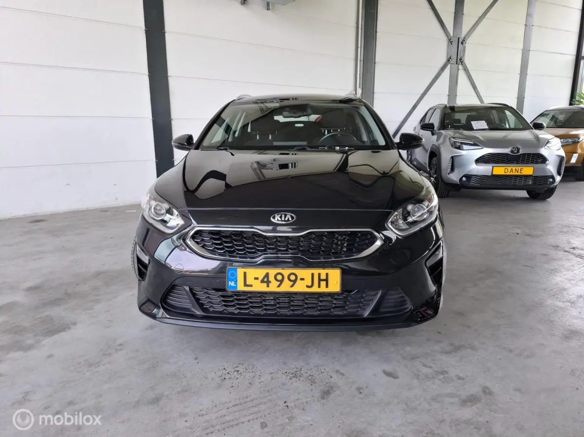 1.0 T-GDi DynamicLine | CARPLAY | PARK. SENSOR - RIJKLAARPRIJS