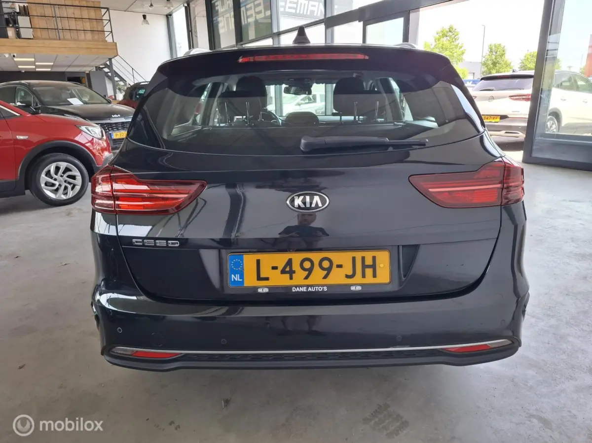 1.0 T-GDi DynamicLine | CARPLAY | PARK. SENSOR - RIJKLAARPRIJS