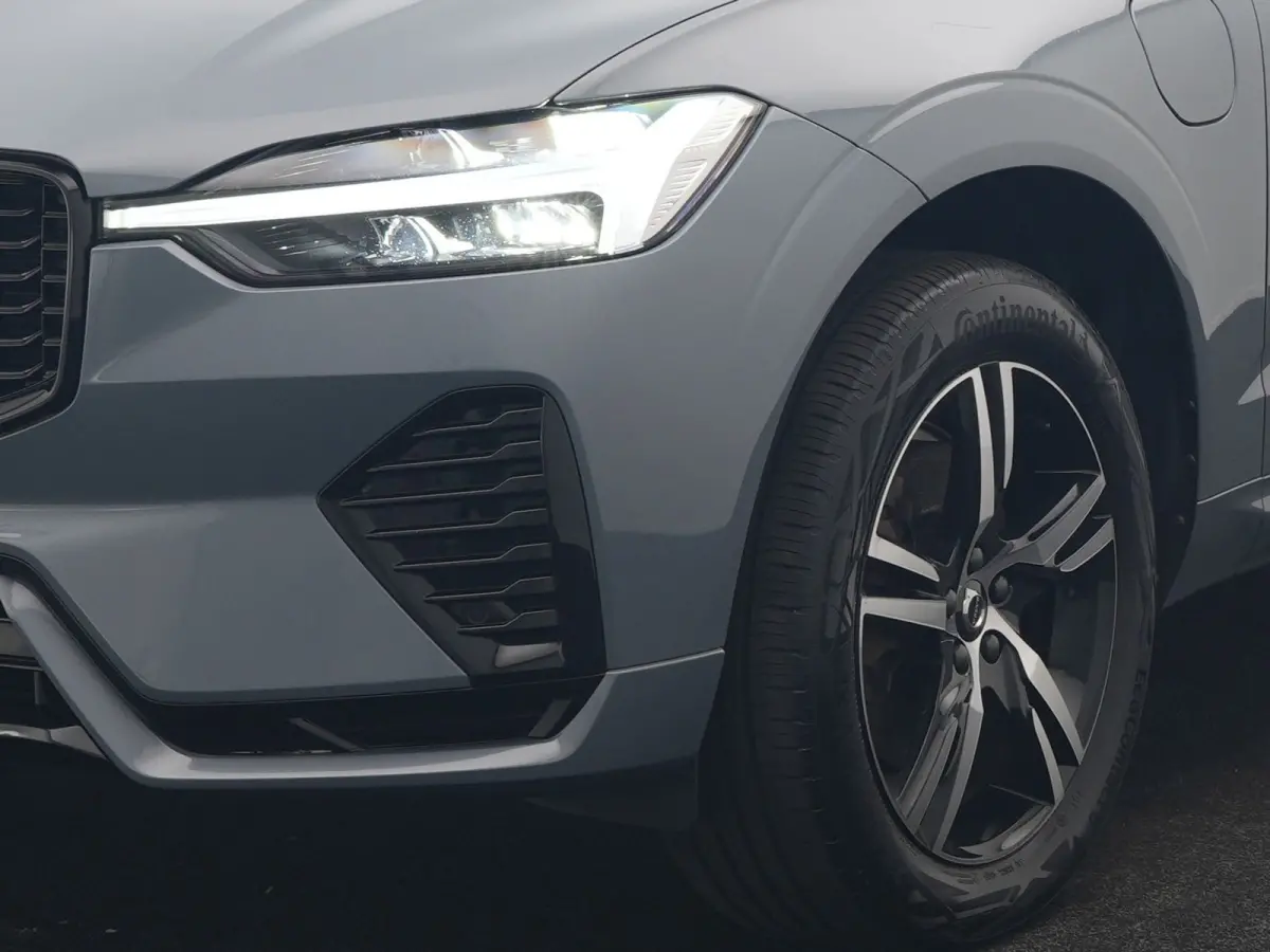 T6 AWD R-Design LONG RANGE PHEV 350pk Dealer O.H. | Panodak | Camera | Sportstoelen Memory & Verwarmd | Stuur Verwarmd | Google Assistent | Keyless | Cruise Control | Apple Carplay | DAB | P