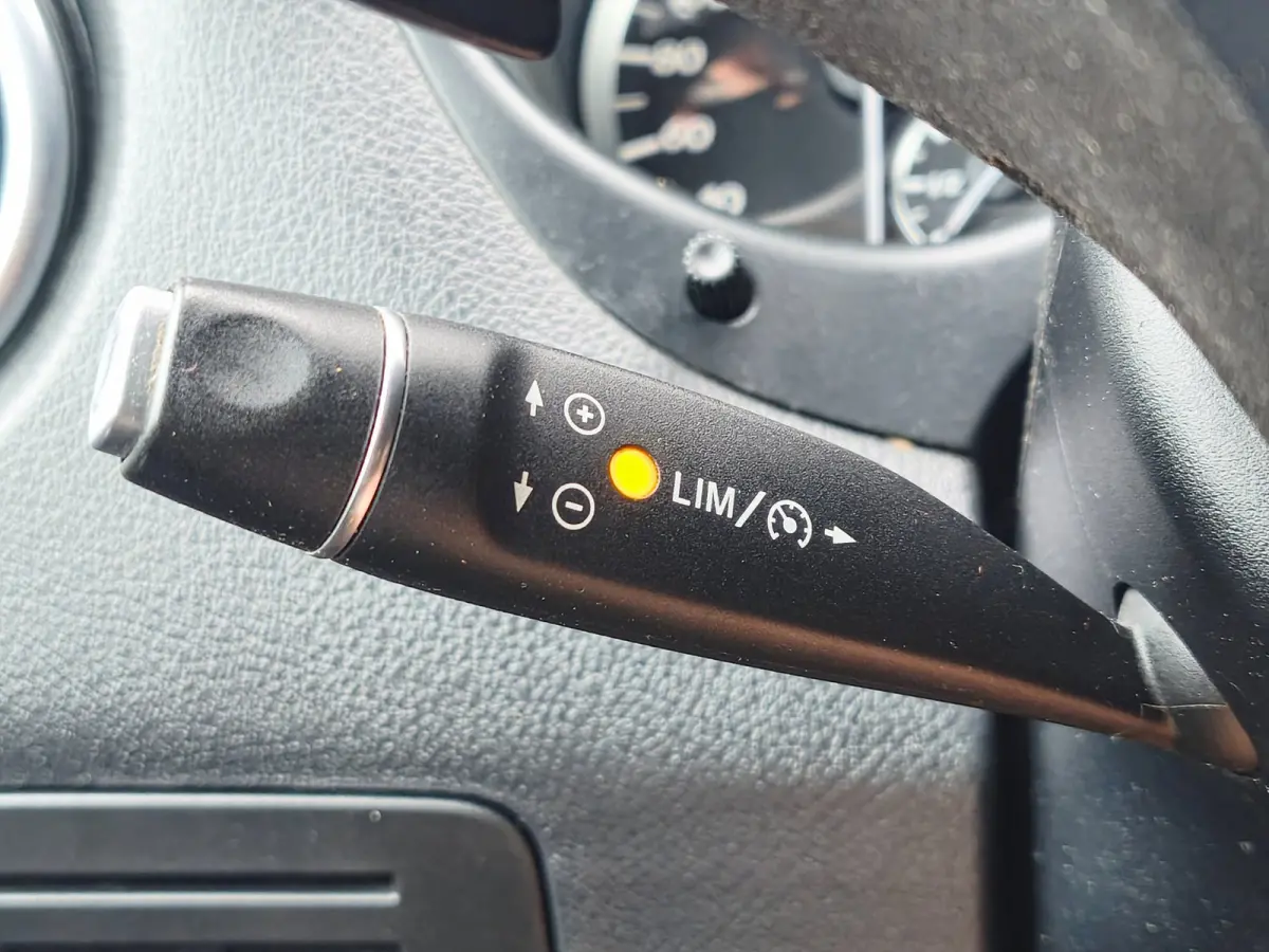 116CDI XXL AUTOM LEER LED TREKHAAK