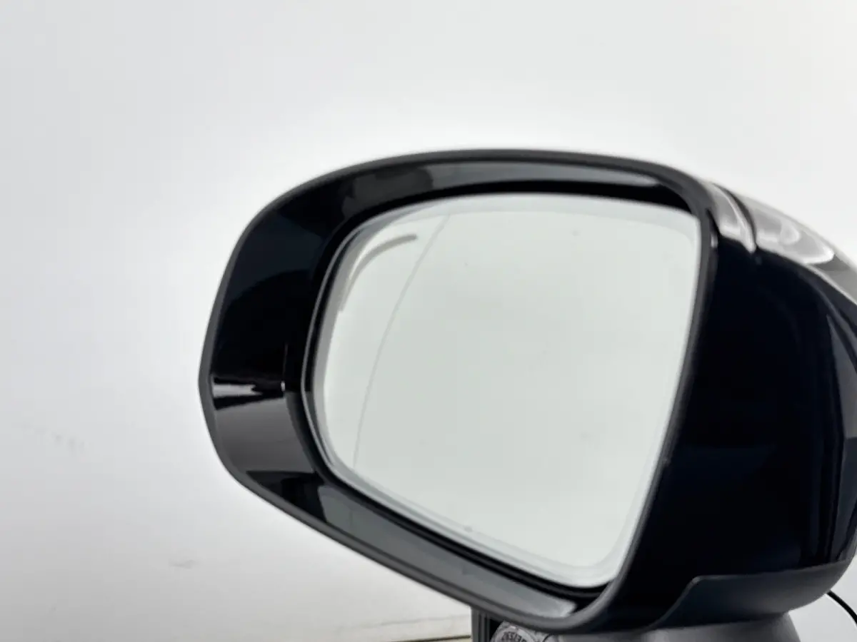 2.0 T8 Plug-in hybrid AWD Ultra Dark Exec. Ed. | 22" | Heico Diffusor | Getint & Gelamineerd Glas | Alarmklasse 3 | Black Edition Interieur | Luchtvering | Bowers & Wilkins | Geventileerd Na