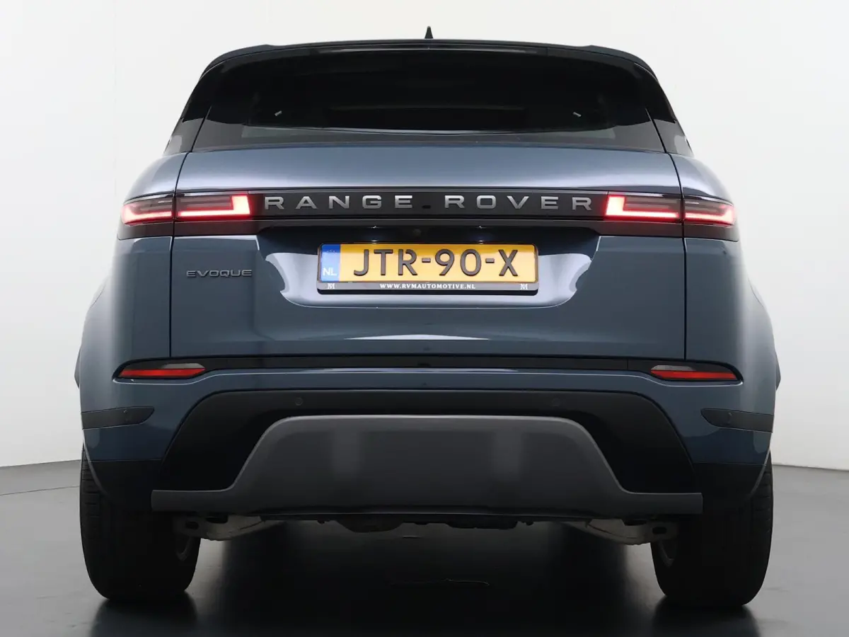 2024 Model 1.5 P300e AWD R-Dynamic S VAN: 52.900,- VOOR: 46.877,- UW HERFSTVOORDEEL: 6.023,- NEW MODEL / FACELIFT PHEV 309 PK | UNIEK 8.000 KM | FABRIEKSGARANTIE t/m 26-02-2029 / 150.000 KM 