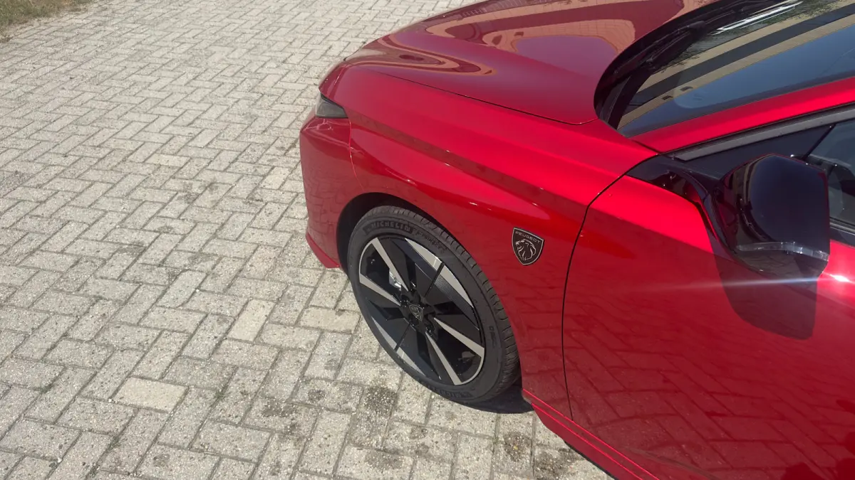 GT 54 kWh | Achteruitrijcamera | Apple Carplay/Android Auto|telefoonintegratie premium | Cruise control adaptief met Stop&Go