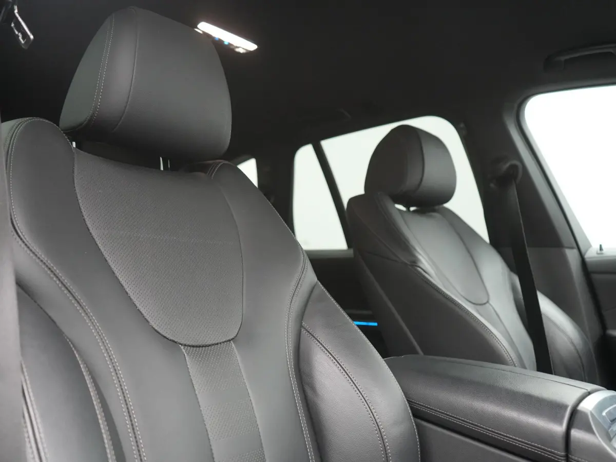 xDrive45e X Line PHEV 395pk Dealer O.H. | Luchtvering | Camera | Adaptief Onderstel | Lederen Sportstoelen Memory | Hifi Audio | Apple Carplay | Sfeerverlichting | Navigatie | DAB | Plug In 