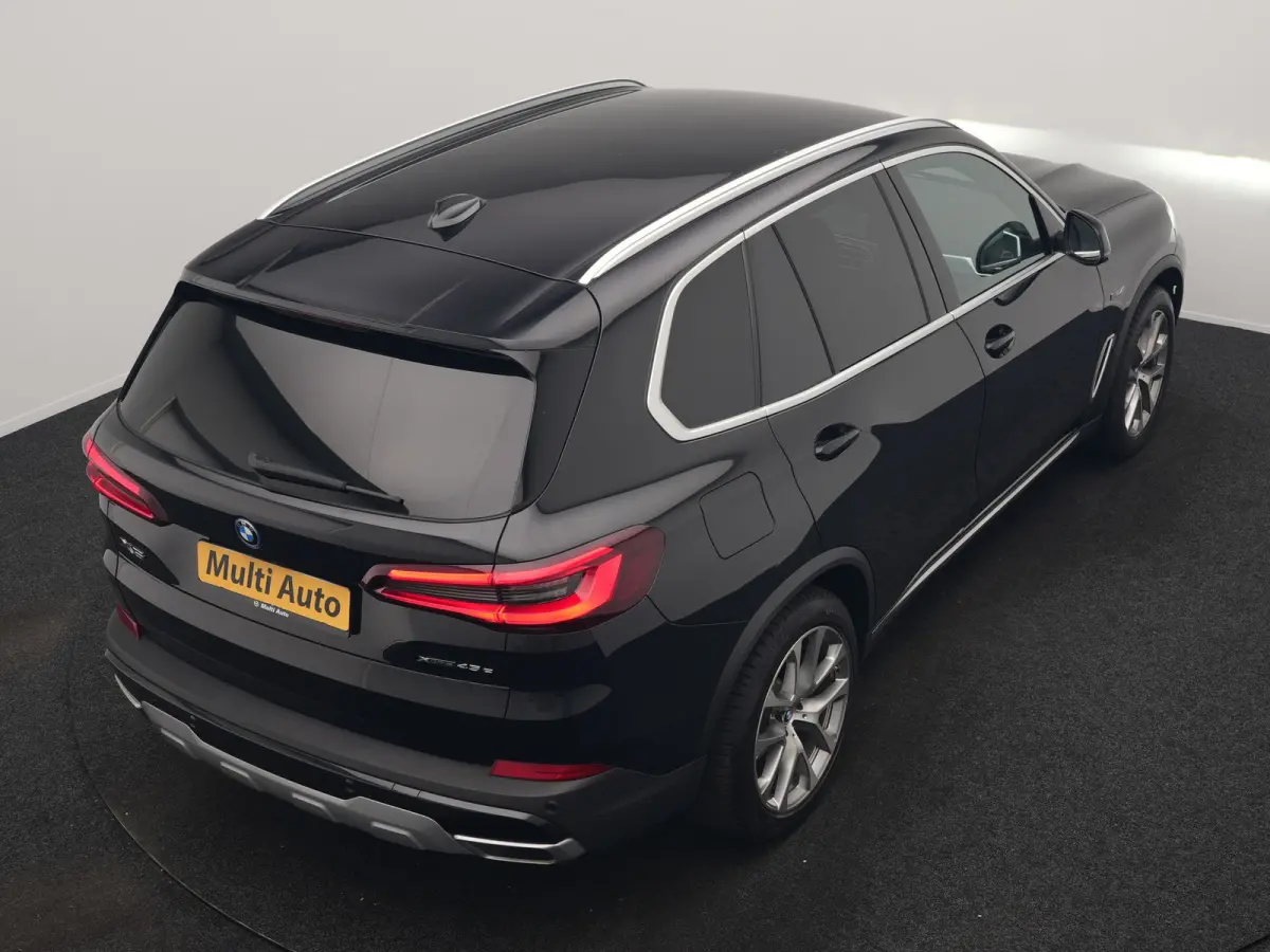 xDrive45e X Line PHEV 395pk Dealer O.H. | Luchtvering | Camera | Adaptief Onderstel | Lederen Sportstoelen Memory | Hifi Audio | Apple Carplay | Sfeerverlichting | Navigatie | DAB | Plug In 