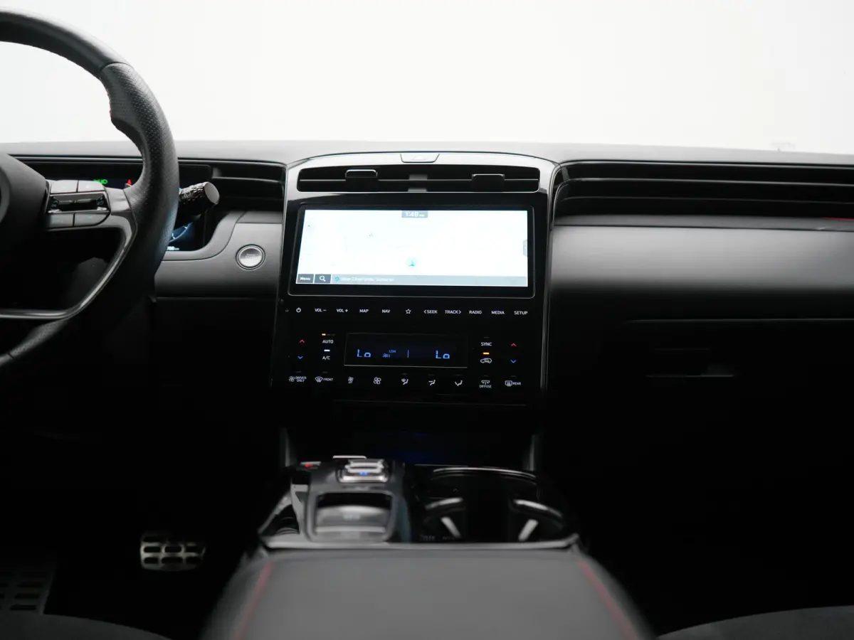 1.6 T-GDI N Line 4WD PHEV 265pk Dealer O.H. | Adaptive Cruise | Camera | Alcantara Sportstoelen & Stuur Verwarmd | Krell Audio | Apple Carplay | Keyless | Blis | 19"L.M | Navigatie | DAB | P