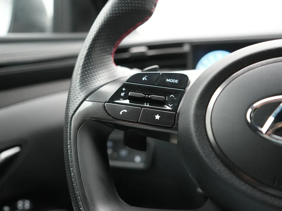 1.6 T-GDI N Line 4WD PHEV 265pk Dealer O.H. | Adaptive Cruise | Camera | Alcantara Sportstoelen & Stuur Verwarmd | Krell Audio | Apple Carplay | Keyless | Blis | 19"L.M | Navigatie | DAB | P