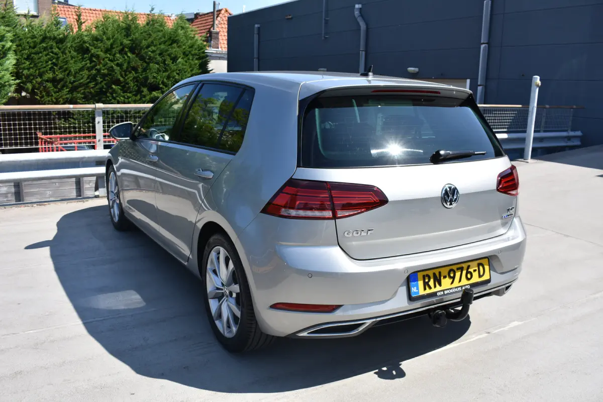 1.5 TSI 130PK DSG/AUT. Highline | TREKHAAK | CAMERA | NAVIGATIE | APP. CONNECT | ADAPT. CRUISE | LED | DAB+