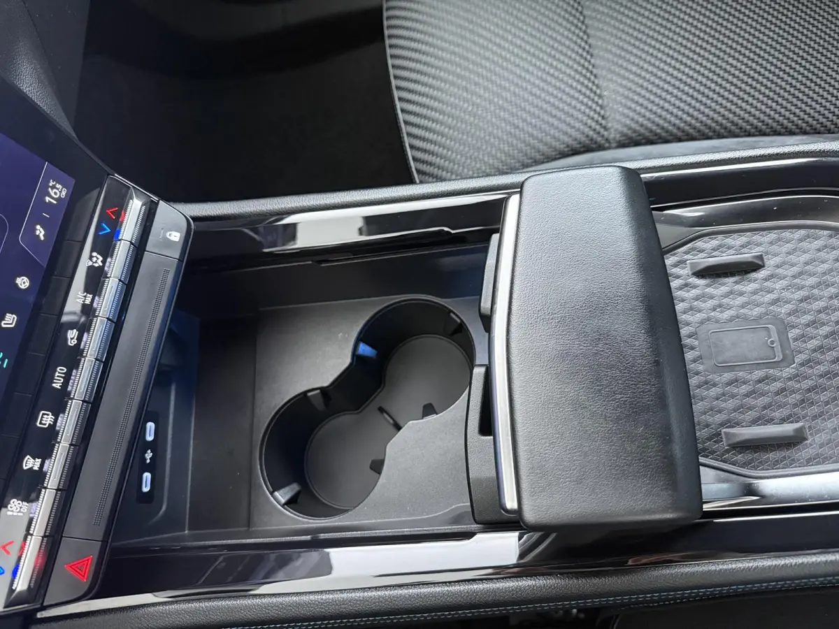 iconic esprit Alpine E-Tech full hybrid 200 | Panoramadak | Harman Kardon |