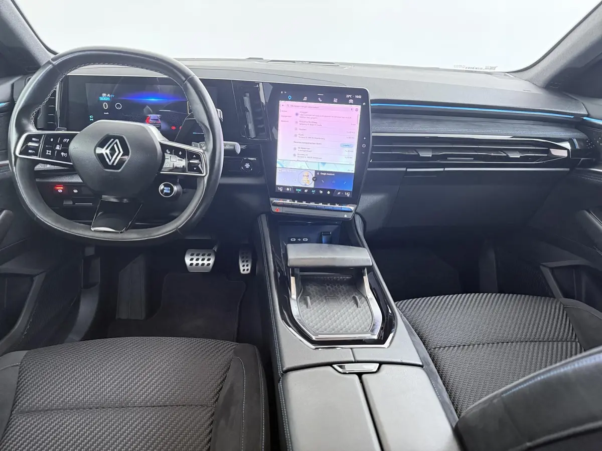 iconic esprit Alpine E-Tech full hybrid 200 | Panoramadak | Harman Kardon |