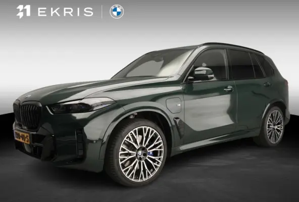 xDrive50e | M-Sportpakket | LED | HUD | Leder | Achterasbesturing | Active cruise | Trekhaak | Panoramadak | Softclose | M-Zetels | DAB | Bower & Wilkens sound | Alu 22 inch
