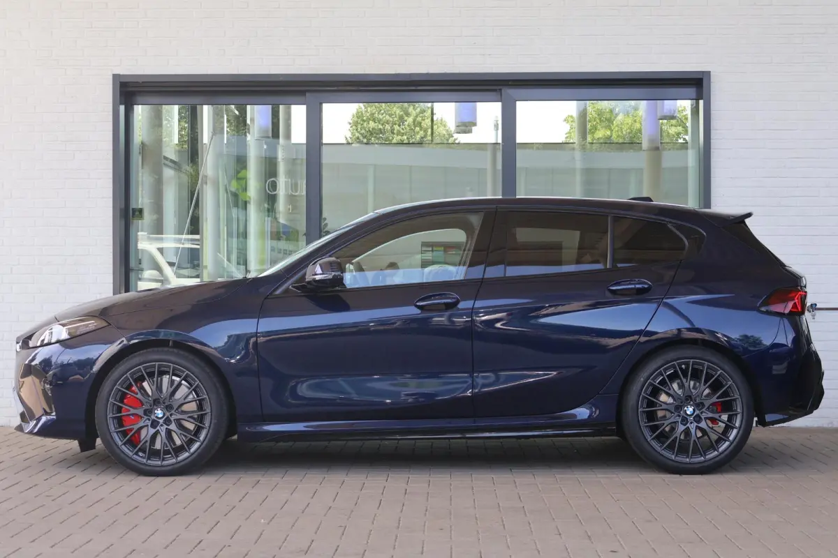 120 M Sport Design Edition | M Sport Pro | Parking Assistant Plus | Head-Up Display | Iconic Glow Grille