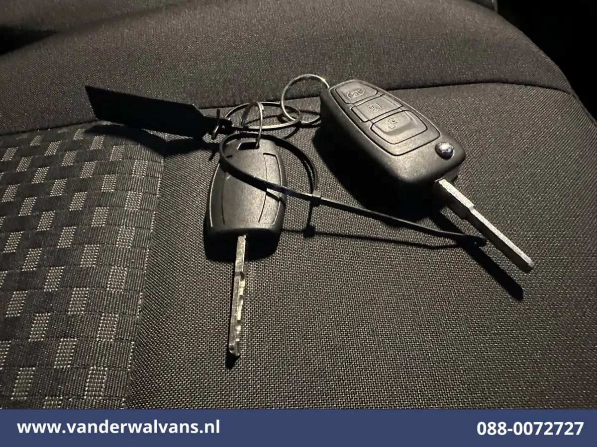 2.0 TDCI 131pk L4H3 Jumbo Euro6 Airco | Camera | Cruisecontrol | Verwarmde voorruit Parkeersensoren, Bijrijdersbank
