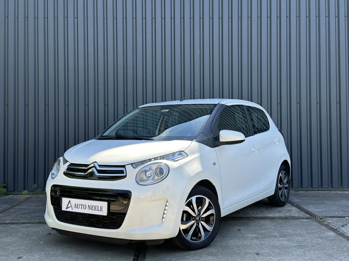 1.0 VTi Shine BTW, Camera, NAP, Carplay