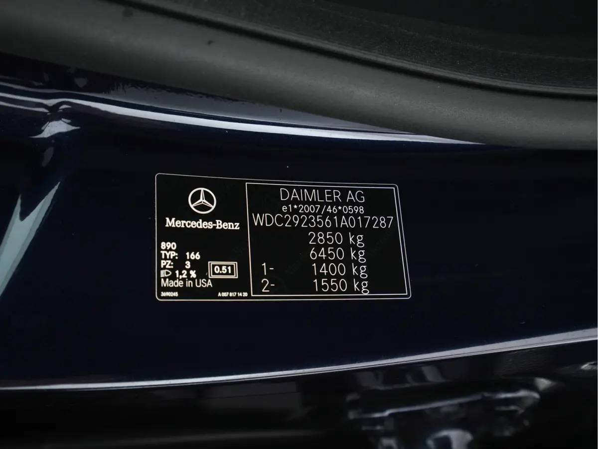 400 4MATIC Aut. *LEATHER | FULL-LED | MEMORY-PACK | HEATED-CONTOURSEATS | CAMERA | NAVI-FULLMAP | TOPVIEW | SHIFTPADDLES | AMBIENTLIGHT | ECC | HEAD-UP | PDC | CRUISE | TOWBAR | 20''ALU*