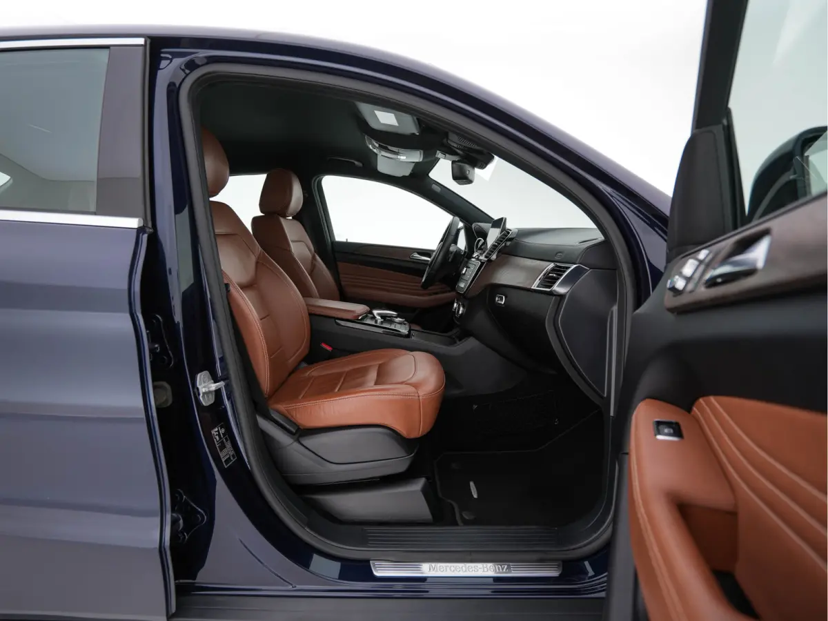 400 4MATIC Aut. *LEATHER | FULL-LED | MEMORY-PACK | HEATED-CONTOURSEATS | CAMERA | NAVI-FULLMAP | TOPVIEW | SHIFTPADDLES | AMBIENTLIGHT | ECC | HEAD-UP | PDC | CRUISE | TOWBAR | 20''ALU*