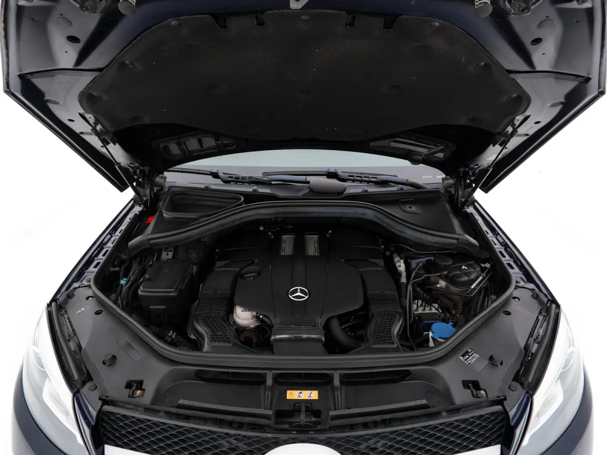 400 4MATIC Aut. *LEATHER | FULL-LED | MEMORY-PACK | HEATED-CONTOURSEATS | CAMERA | NAVI-FULLMAP | TOPVIEW | SHIFTPADDLES | AMBIENTLIGHT | ECC | HEAD-UP | PDC | CRUISE | TOWBAR | 20''ALU*