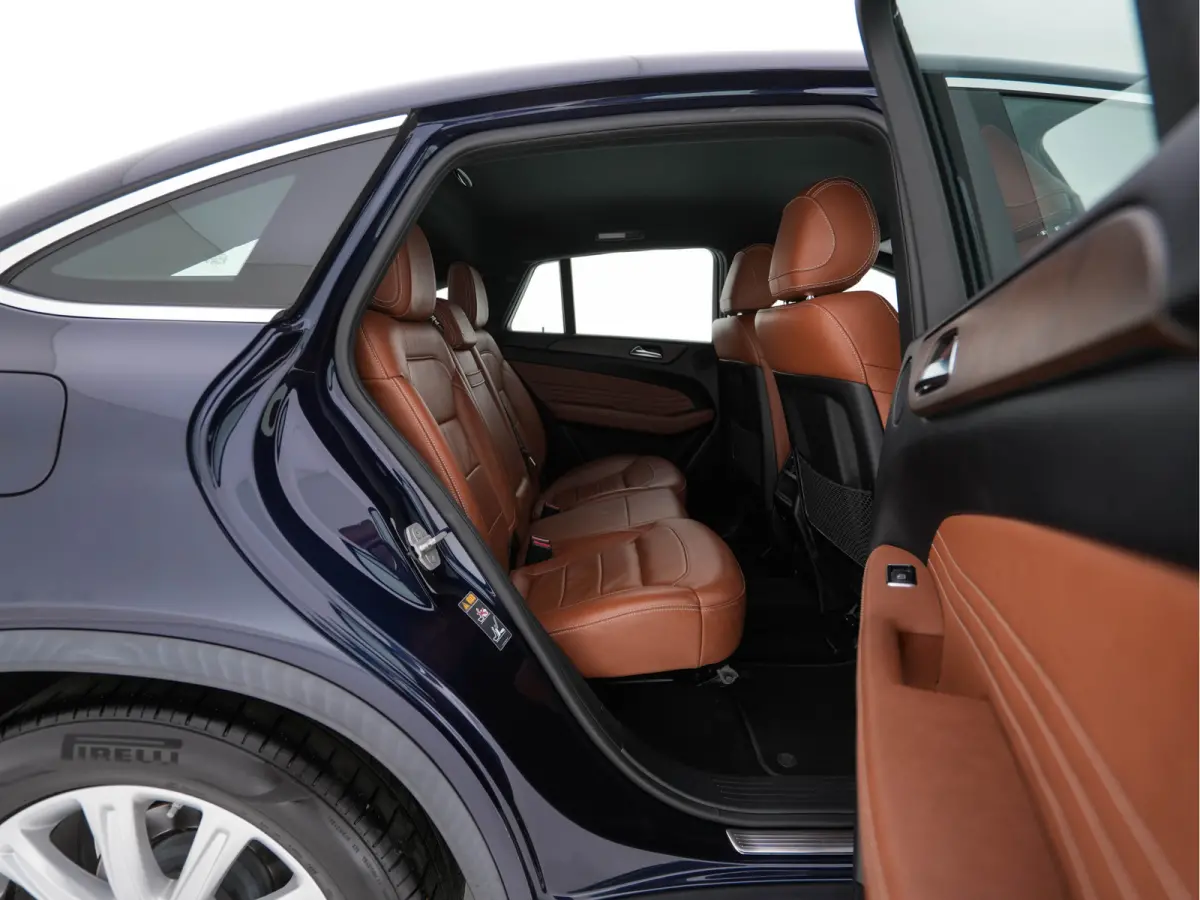 400 4MATIC Aut. *LEATHER | FULL-LED | MEMORY-PACK | HEATED-CONTOURSEATS | CAMERA | NAVI-FULLMAP | TOPVIEW | SHIFTPADDLES | AMBIENTLIGHT | ECC | HEAD-UP | PDC | CRUISE | TOWBAR | 20''ALU*